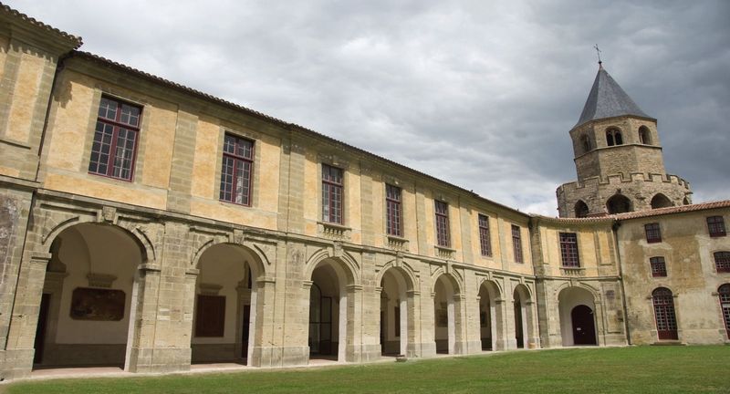 Abbaye de Sorèze dans le Tarn